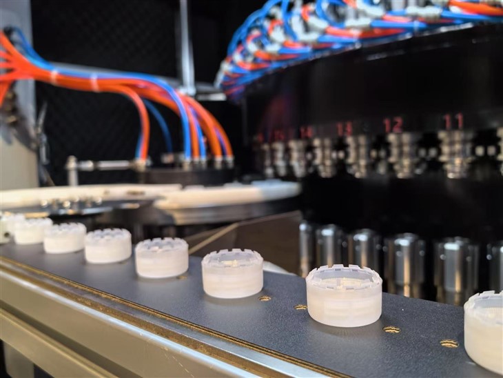 JP_CapMachine_Sample